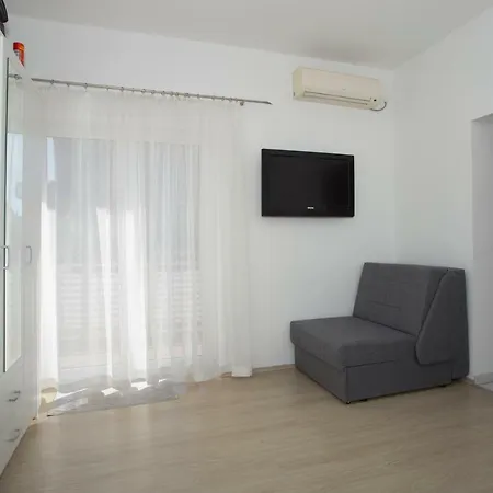 & Guest house